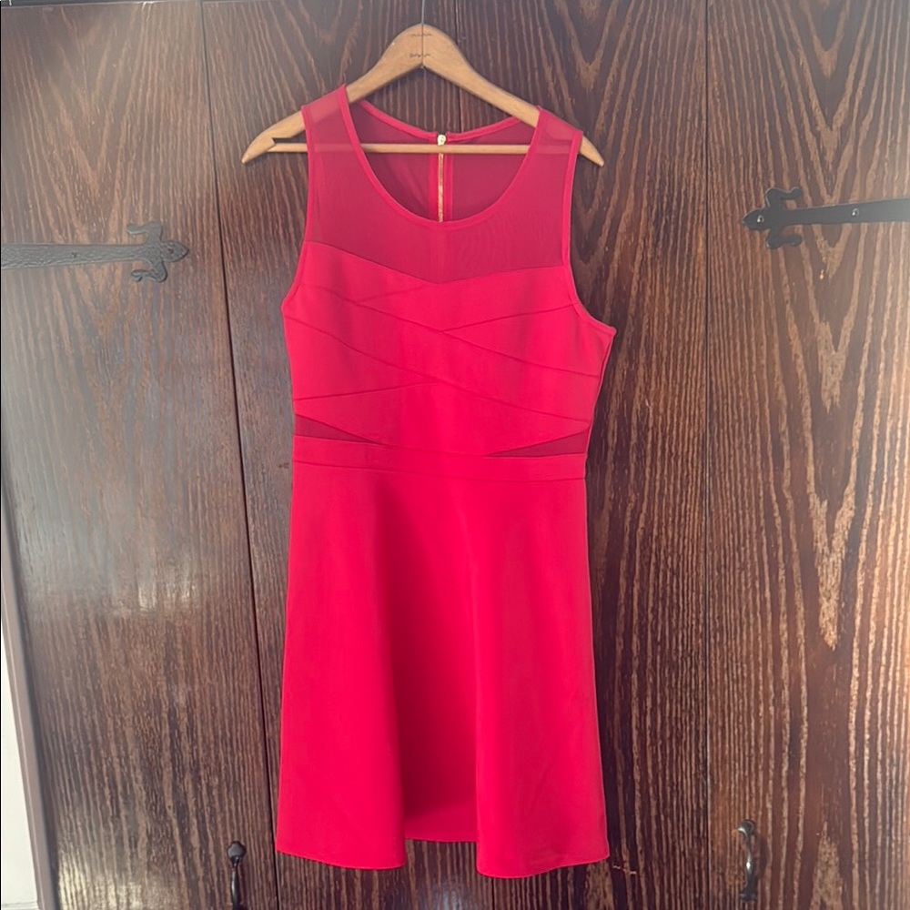 Elegant Red Sleeveless Dress